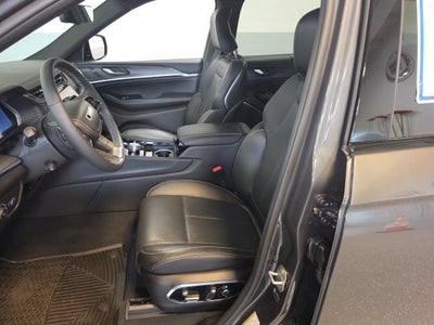 2024 Jeep Grand Cherokee L Overland 4x4