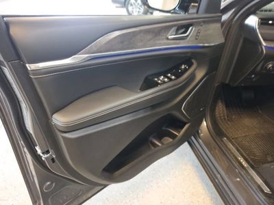 2024 Jeep Grand Cherokee L Overland 4x4