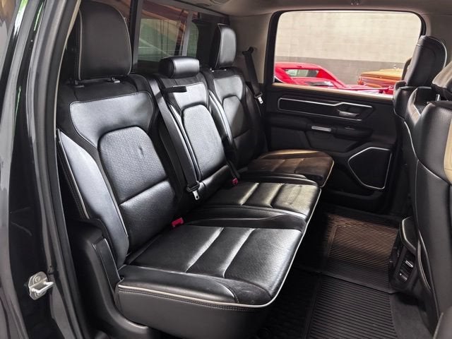 2020 RAM 1500 Laramie Crew Cab 4x4 5'7" Box