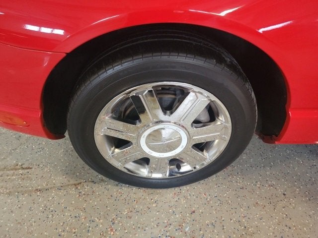 2005 Ford Thunderbird Deluxe