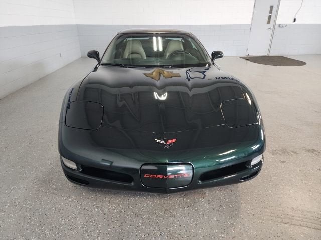 2001 Chevrolet Corvette 2dr Cpe