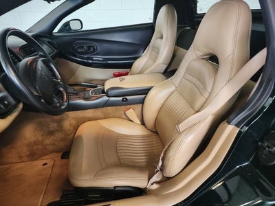 2001 Chevrolet Corvette 2dr Cpe