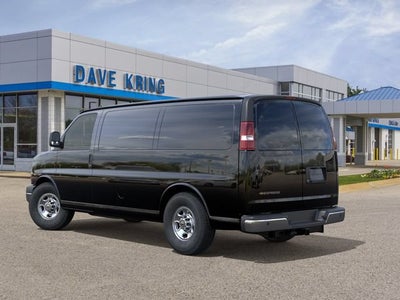 2025 Chevrolet Express Cargo WT