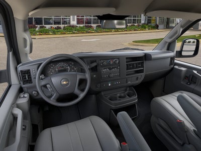 2025 Chevrolet Express Cargo WT