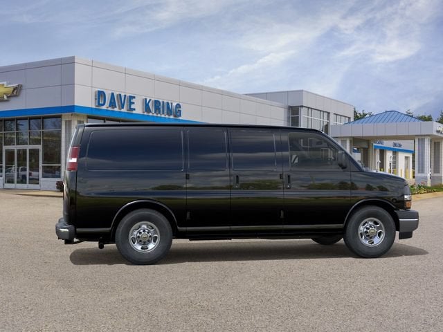 2025 Chevrolet Express Cargo WT