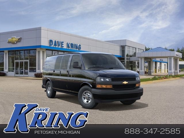 2026 Chevrolet Express 3500 Work Van HD's photo