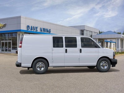 2025 Chevrolet Express Cargo 3500 WT