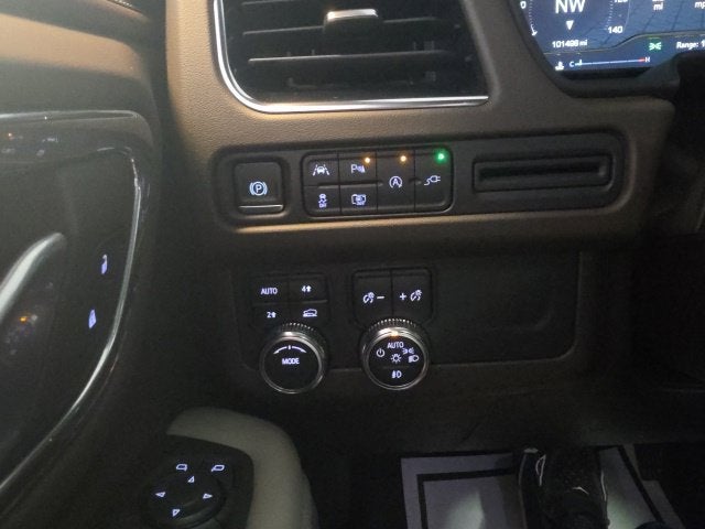 2022 GMC Yukon XL SLT