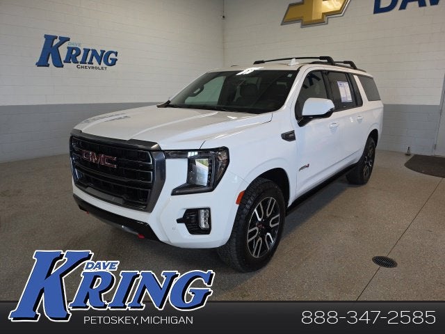 2022 GMC Yukon XL AT4