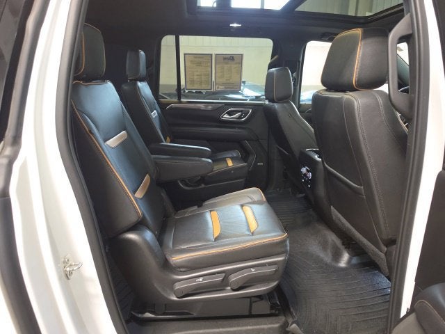 2022 GMC Yukon XL AT4