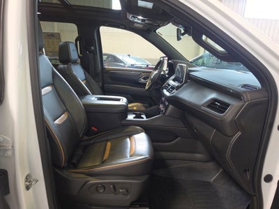 2022 GMC Yukon XL AT4