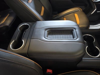 2022 GMC Yukon XL AT4