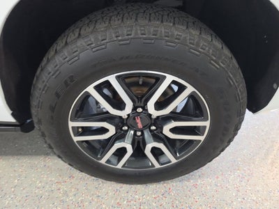 2022 GMC Yukon XL AT4