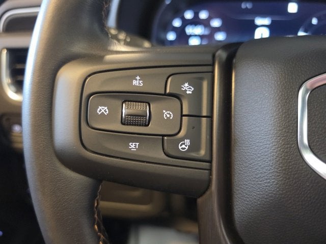 2022 GMC Yukon XL AT4