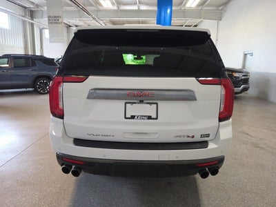 2022 GMC Yukon XL AT4