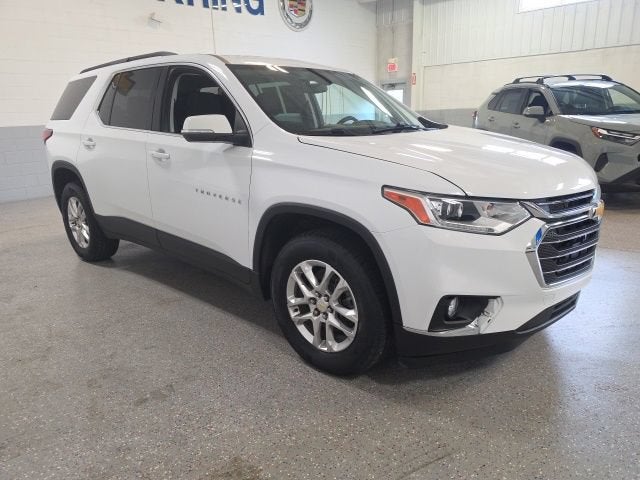 2021 Chevrolet Traverse LT Cloth