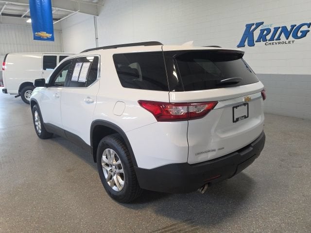2021 Chevrolet Traverse LT Cloth