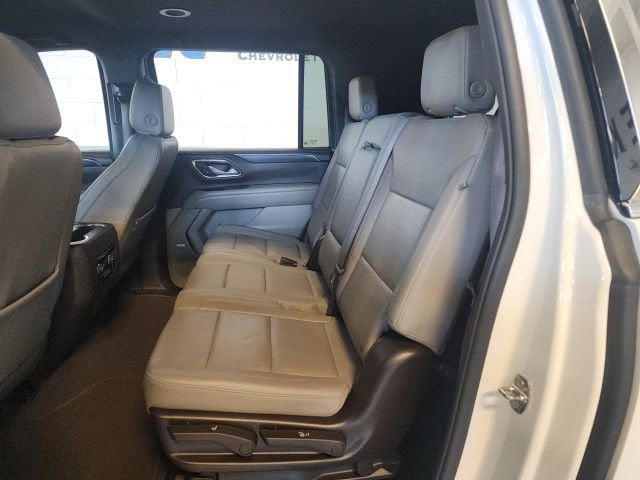 2024 Chevrolet Suburban LT