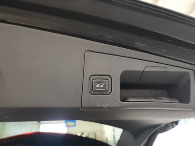 2017 Cadillac XT5 Platinum AWD
