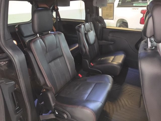 2014 Dodge Grand Caravan R/T