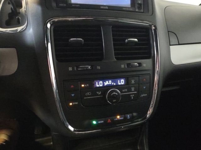 2014 Dodge Grand Caravan R/T