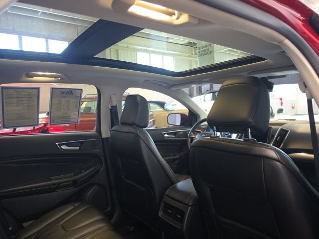 2021 Ford Edge Titanium