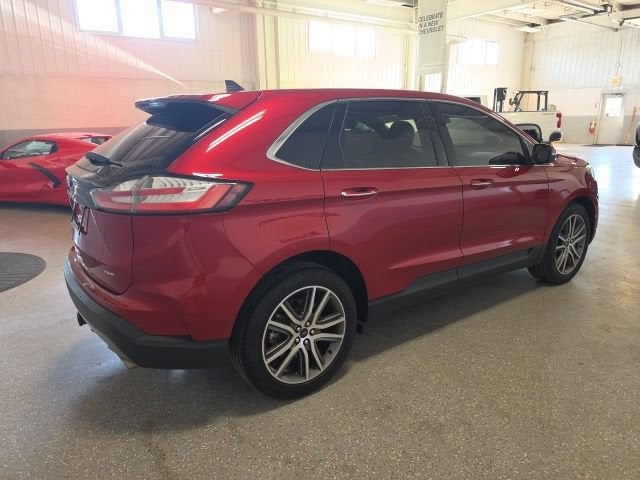 2021 Ford Edge Titanium