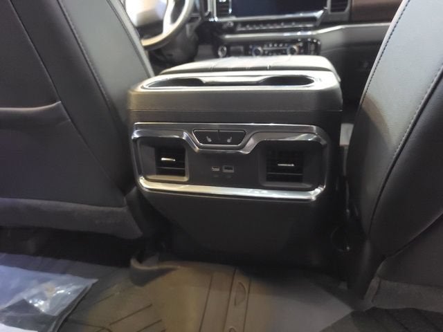 2024 Chevrolet Silverado 3500 HD High Country