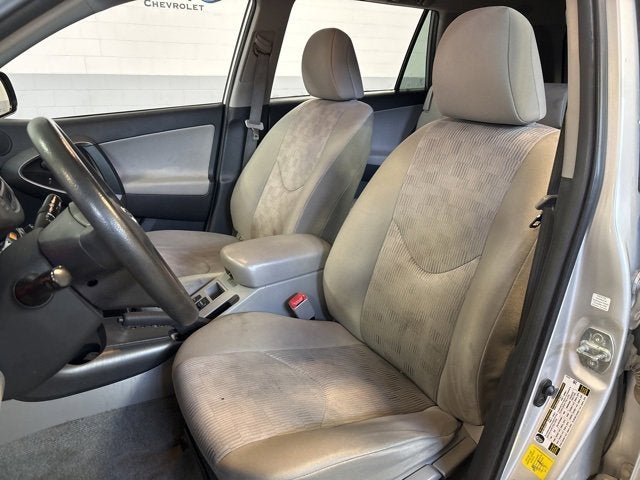 2011 Toyota RAV4 FWD 4dr 4-cyl 4-Spd AT (Natl)