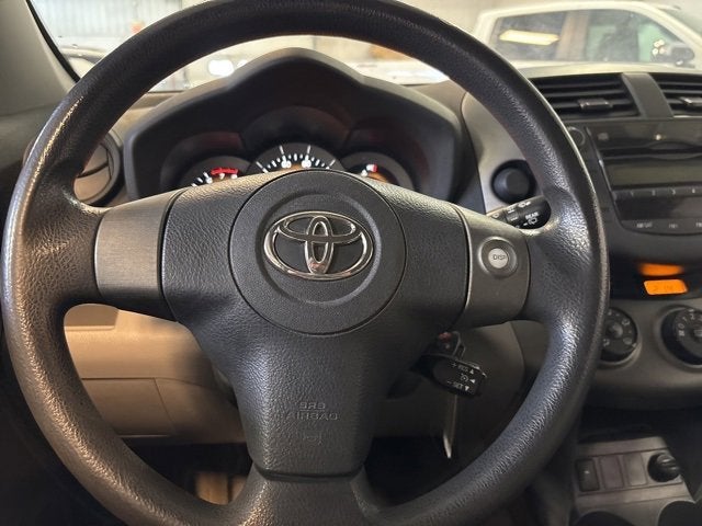 2011 Toyota RAV4 FWD 4dr 4-cyl 4-Spd AT (Natl)