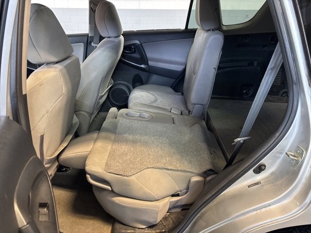 2011 Toyota RAV4 FWD 4dr 4-cyl 4-Spd AT (Natl)