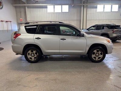 2011 Toyota RAV4 FWD 4dr 4-cyl 4-Spd AT (Natl)