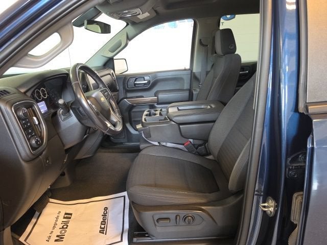 2022 Chevrolet Silverado 1500 LTD LT (2FL)