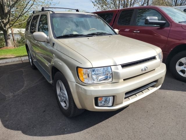 2001 INFINITI QX4 Luxury