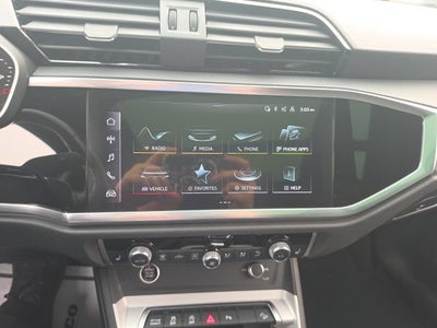 2024 Audi Q3 S line Premium