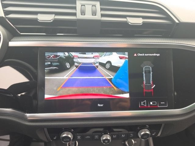 2024 Audi Q3 S line Premium