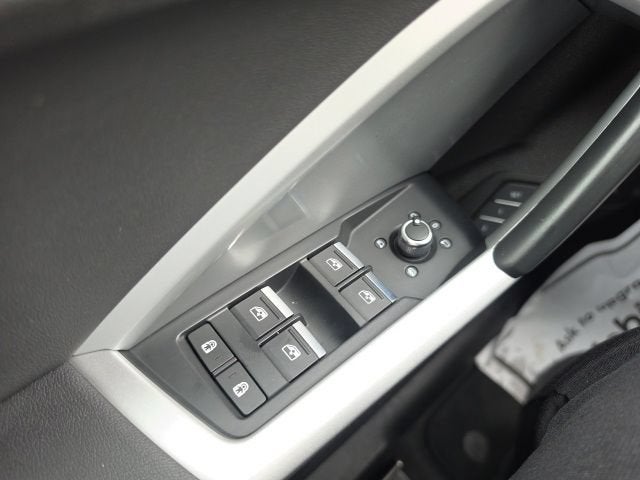 2024 Audi Q3 S line Premium