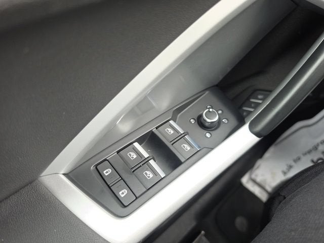 2024 Audi Q3 S line Premium