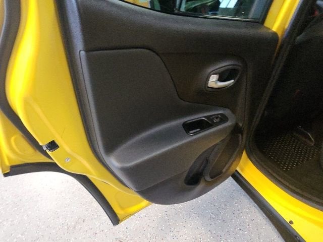 2023 Jeep Renegade Trailhawk